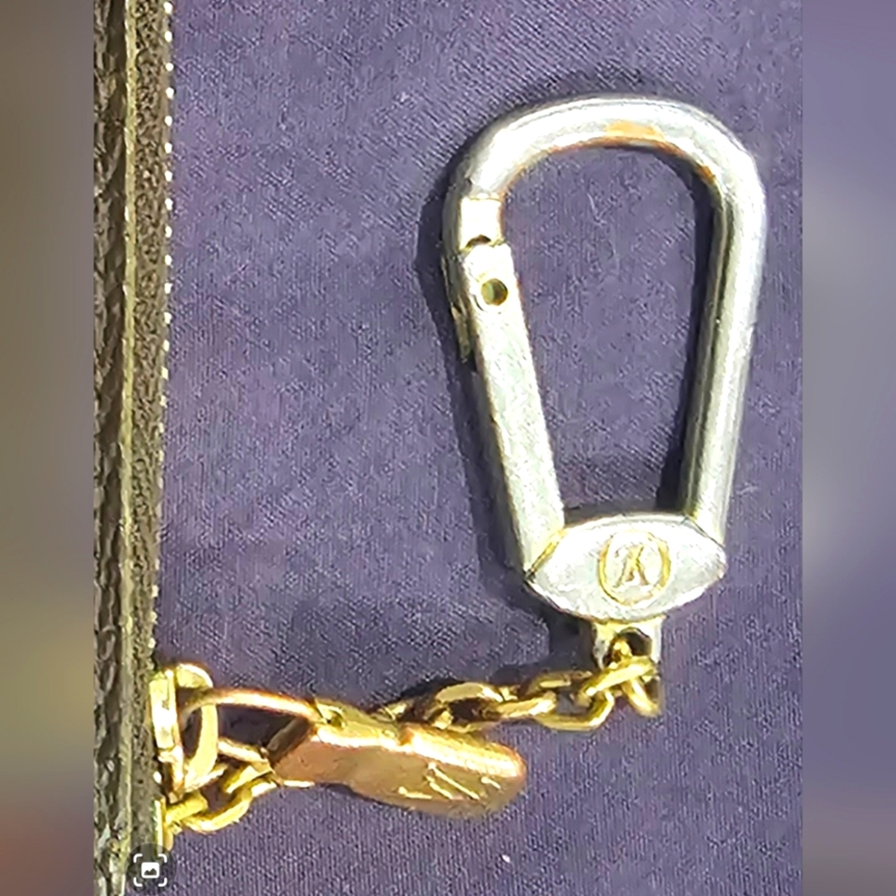 Authentic Louis Vuitton Key Pouch - Picture 5 of 7